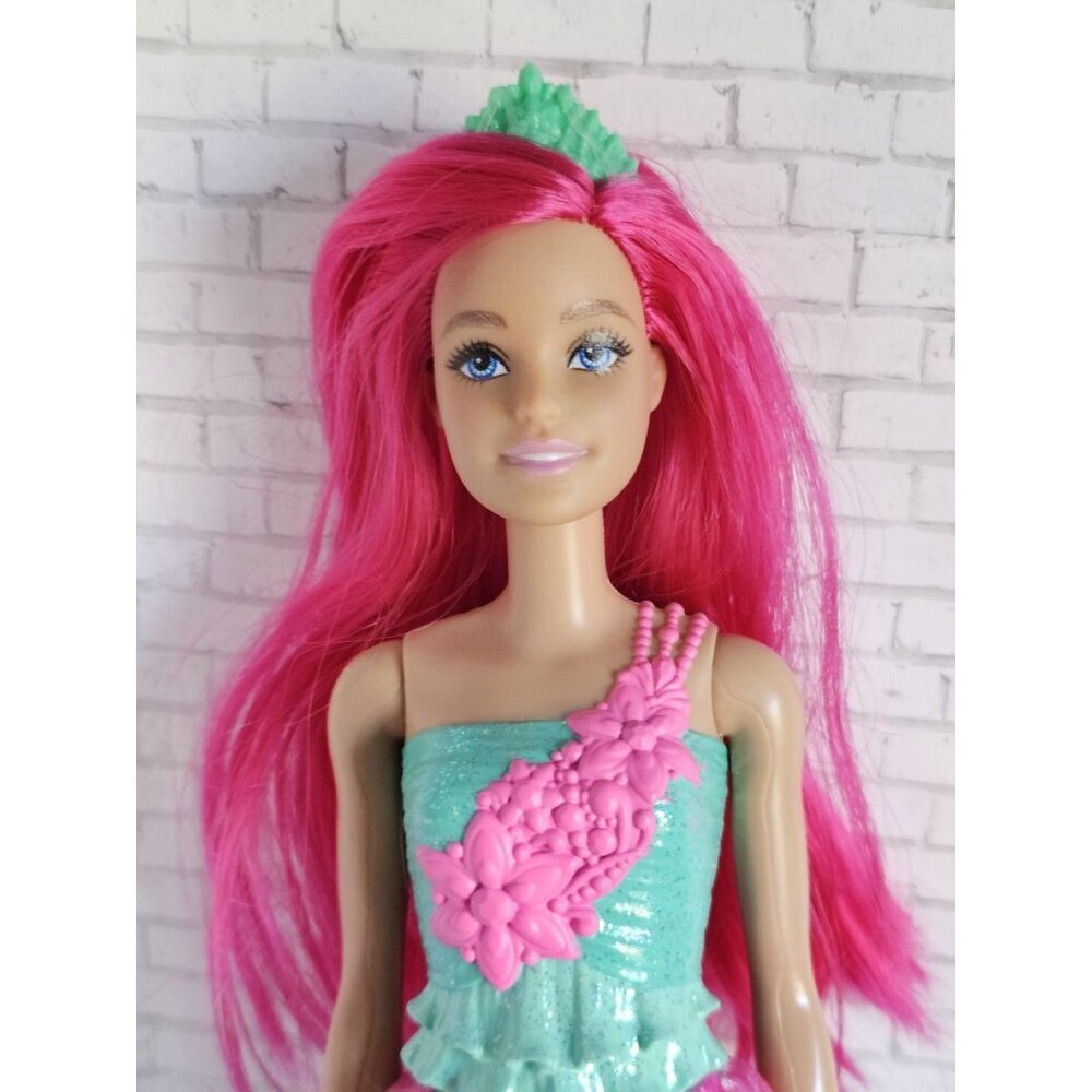 Mattel Barbie Dreamtopia HGR15 FashionDoll Princess Pink Hair Floral Dress